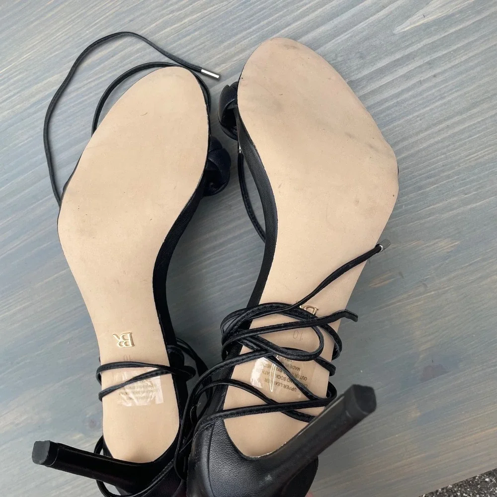 BANANA REPUBLIC Treccia Leather Heels Black Color Size 9 - Picture 8 of 11